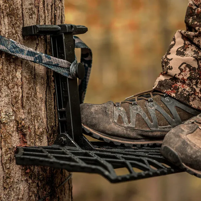 pred-v-field-photo.webp
